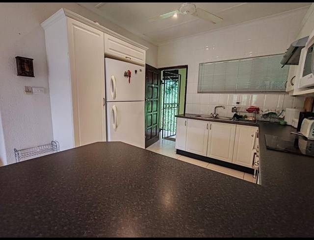 2 BEDROOM PROPERTY TO RENT IN BANNERS REST